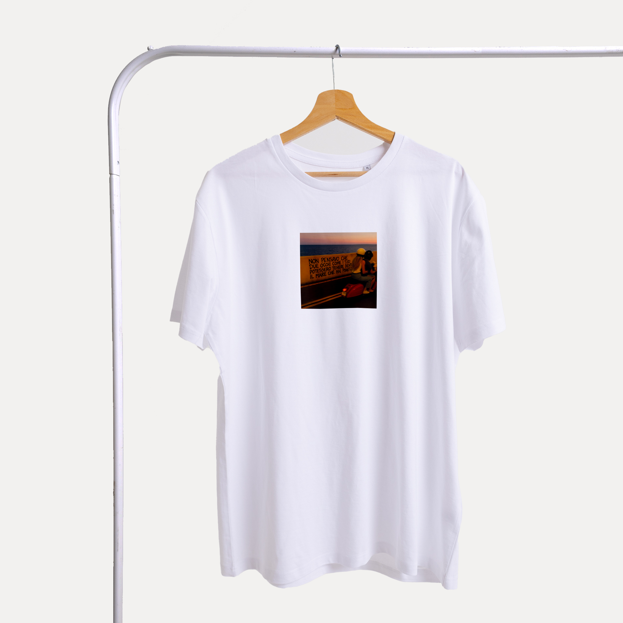T-shirt LE SALUT DE COLOMB