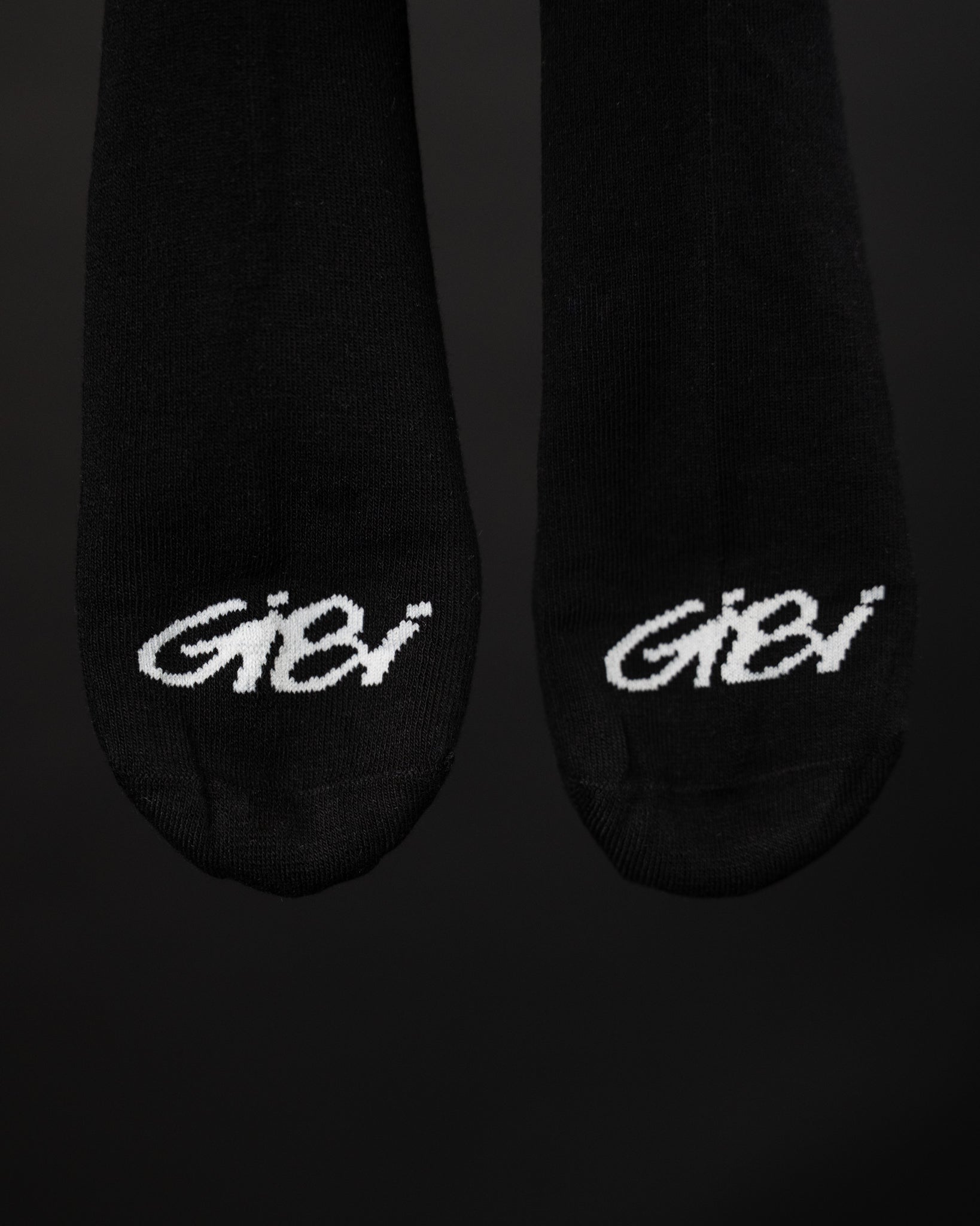 Calze Gibi Merch "Solo Palla" con motivo di palline nere e bianche, morbide e comode da indossare.