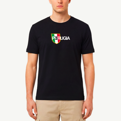 Maglietta P3RUGIA di Gibi Merch, vista frontale con logo e design nel centro, tessuto morbido e comodo.